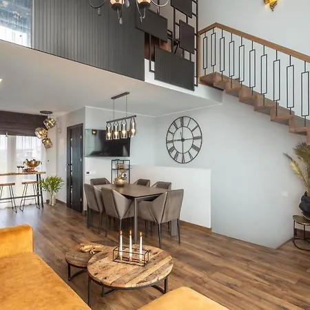 Juros Loftas - Mano Jura 1 Kunigiskiai - By Hello Sea Homes